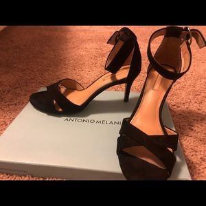 Heels Antonio Meliani